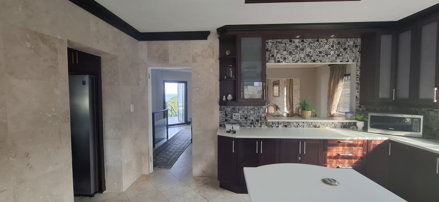 4 Bedroom Property for Sale in Blue Horizon Bay Eastern Cape